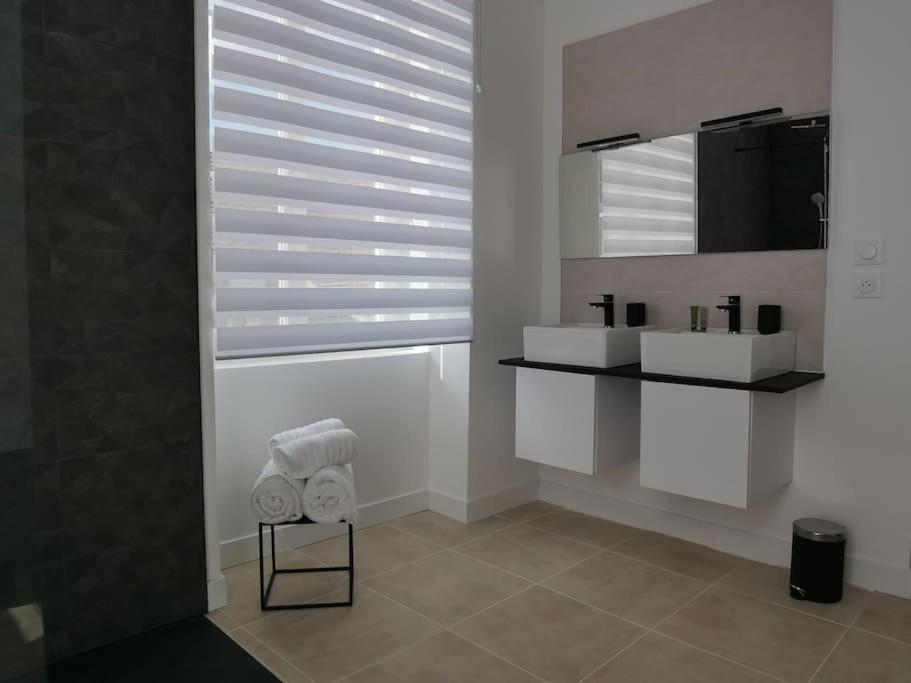 Clos De La Providence, Gite, Piscine Et Spa 3 Chambres Nolay  Ngoại thất bức ảnh
